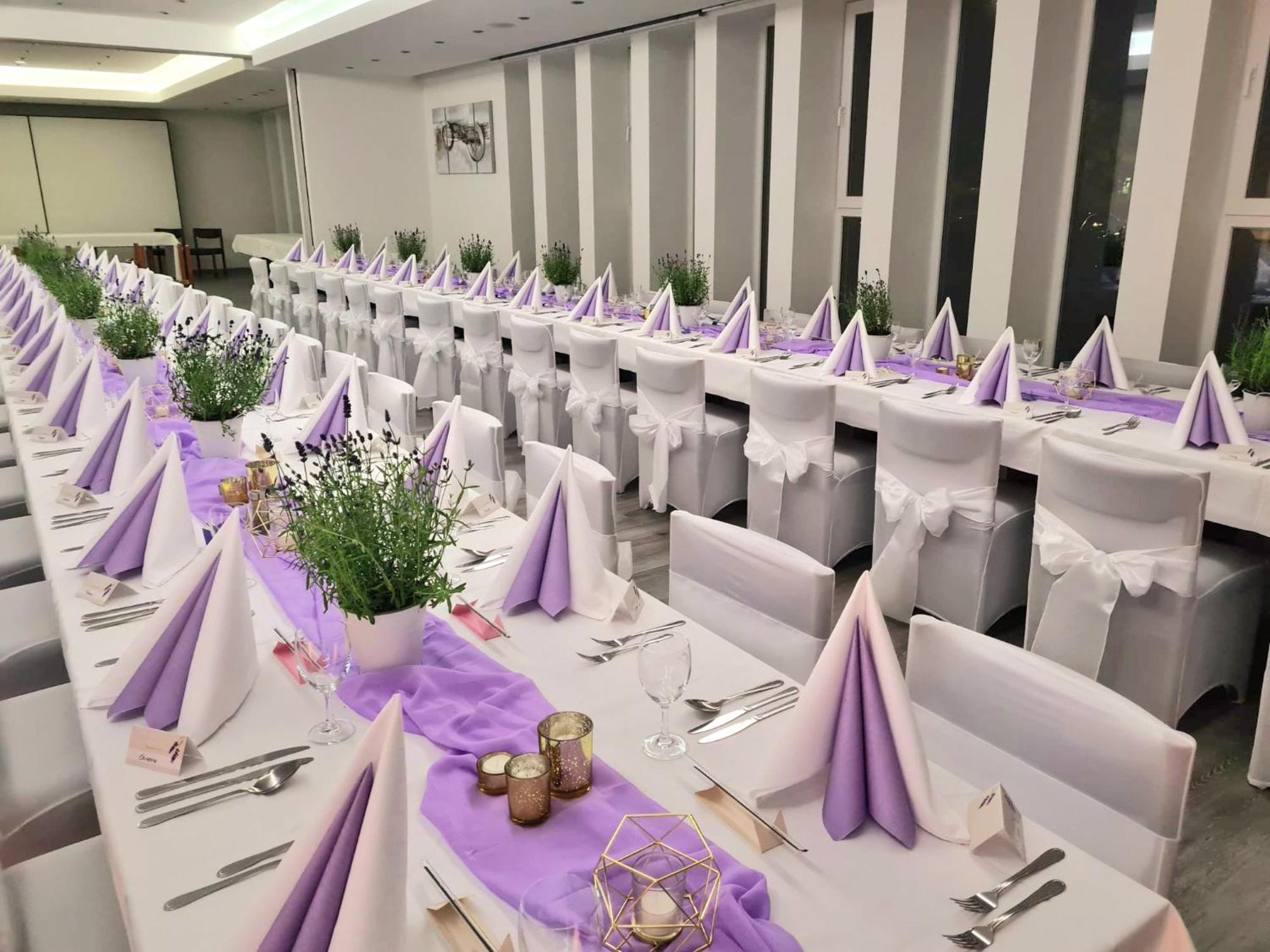Königsbrunn Hotel Krone מראה חיצוני תמונה