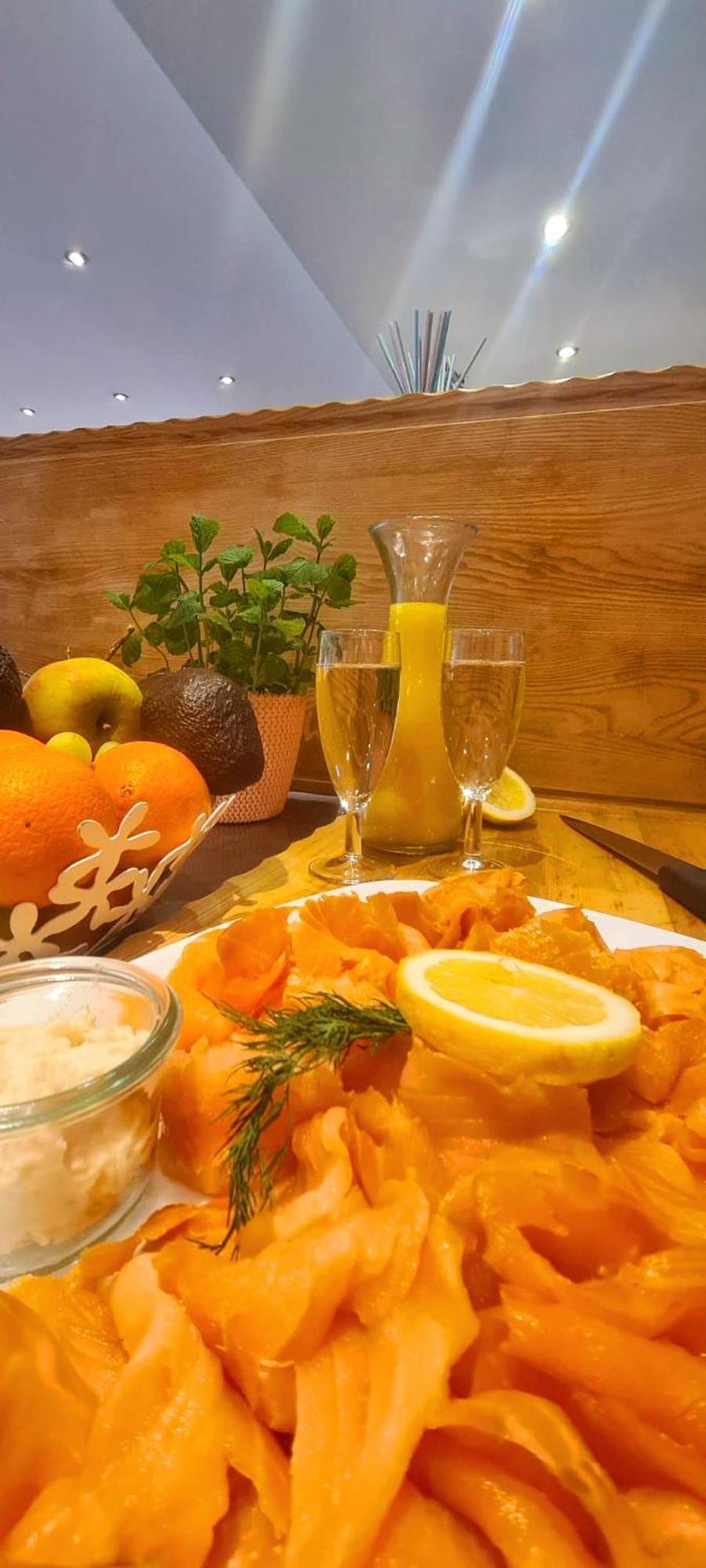 Königsbrunn Hotel Krone מראה חיצוני תמונה